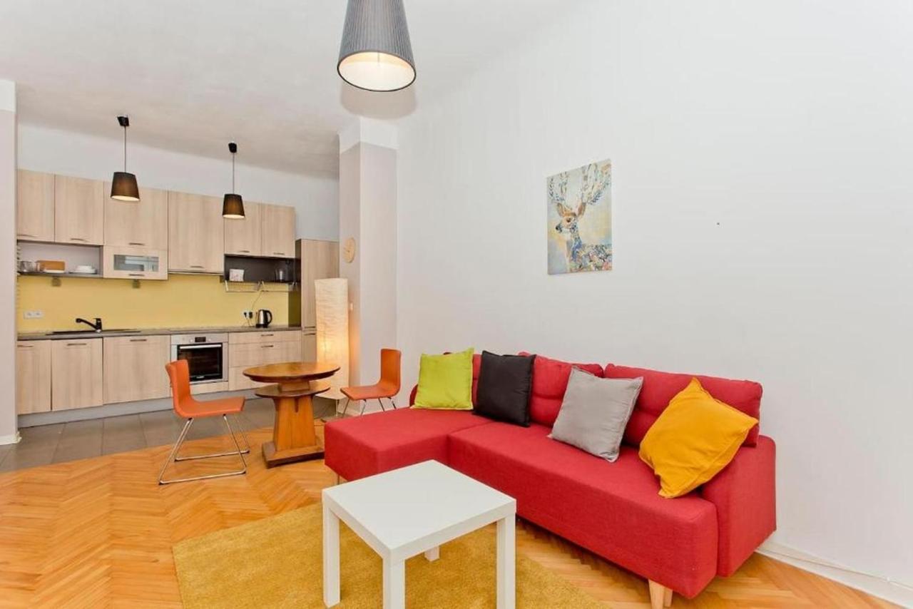 Center/golden Apartments/s20a Butas